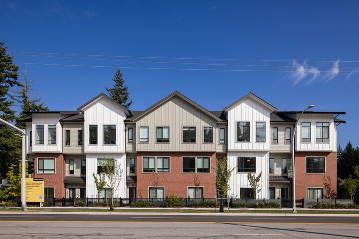 4536 208 Street — photo 1