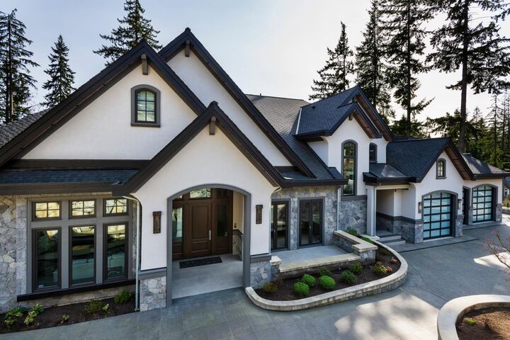 1450 Crystal Creek Drive — photo 1