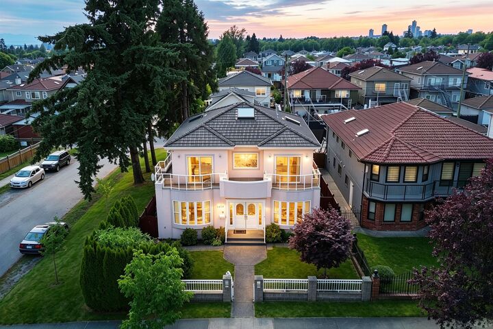 Property Photo: 6899 Fleming Street BC V5P 3H4