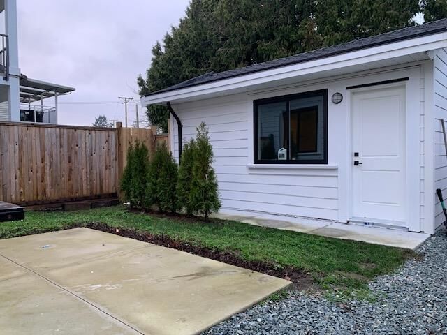 Property Photo:  6023 Brodie Street B  BC V4K 2B6 