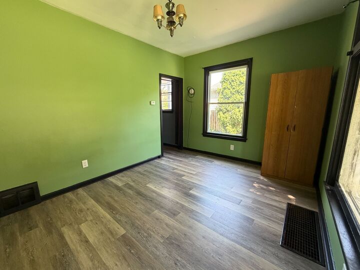 Property Photo:  111 Glenwood Ave  NY 12905 