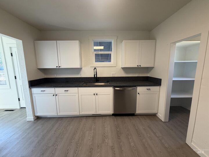 Property Photo: 1815 Lincoln ID 83647