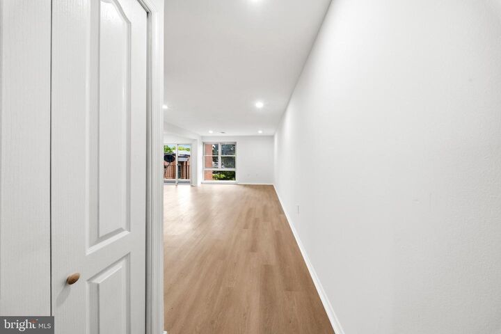 Property Photo:  2202 Greenery Lane 301-22  MD 20906 