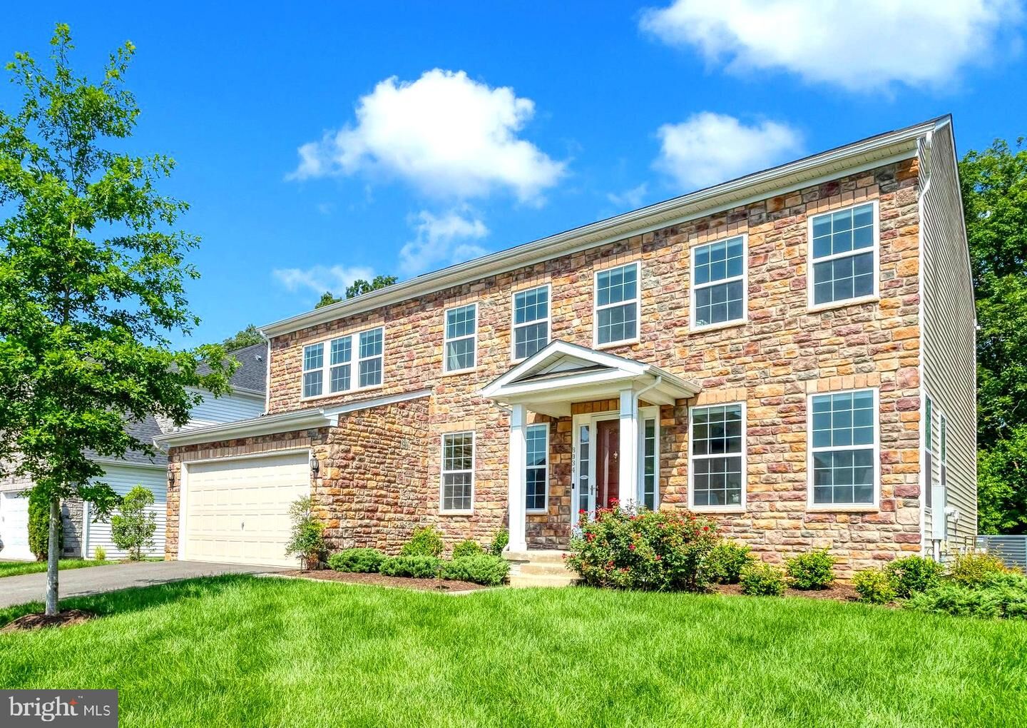 Property Photo:  8934 Hubbard Way  VA 22079 