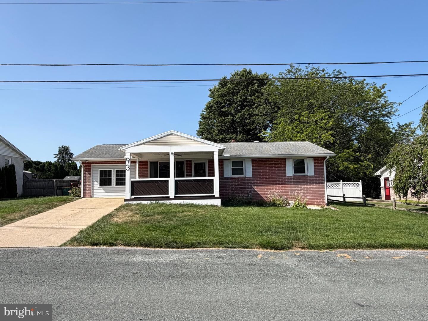 Property Photo:  93 Sunny Lane  PA 17202 
