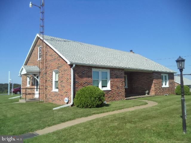 Property Photo:  2056 Bridgeview Road  PA 17349 