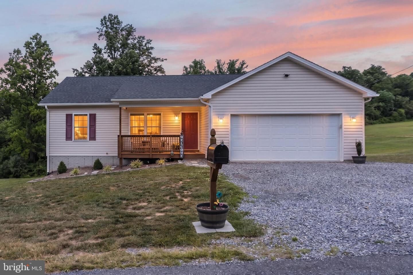 Property Photo: 86 Hampshire House Drive WV 26865