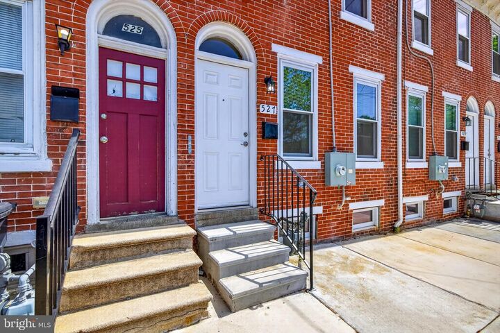 Property Photo:  531 E 8th Street  DE 19801 