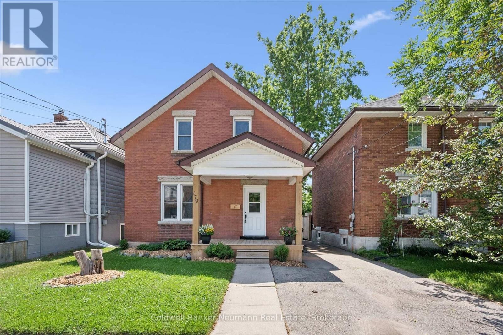 Property Photo:  179 Elizabeth Street  ON N1E 2X5 