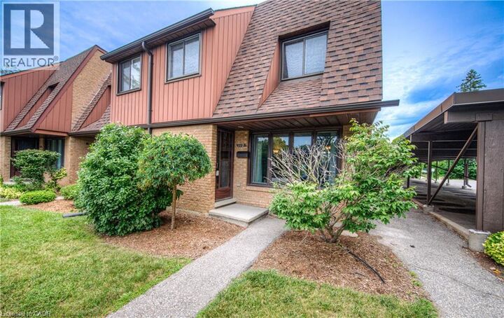 Property Photo:  112 Kingswood Drive 21  ON N2E 1S9 
