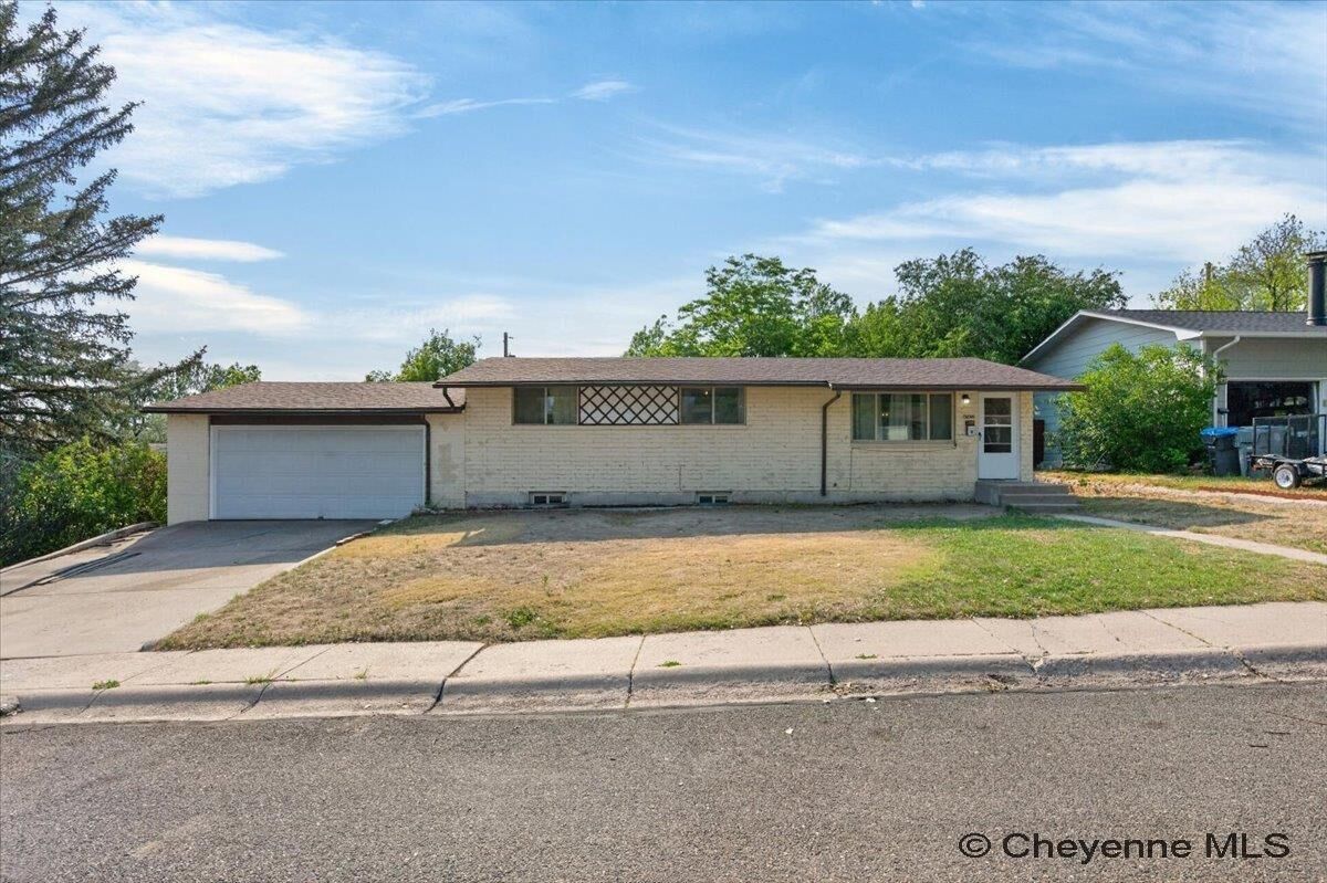 Property Photo:  4902 Nimmo Dr  WY 82009 
