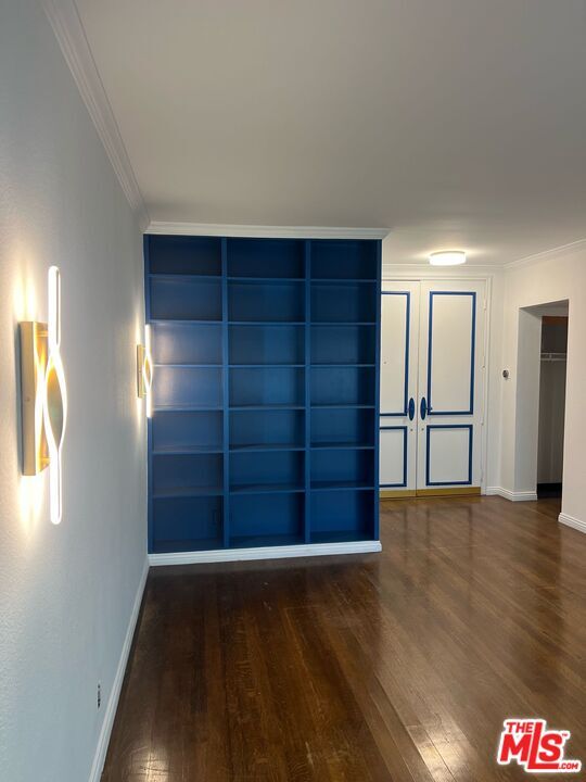 Property Photo: 1131 Alta Loma Rd CA 90069