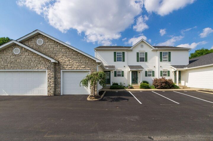 Property Photo: 4726 Parrau Drive OH 43228