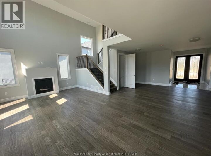 Property Photo:  319 Benson Court  ON N9V 0G7 