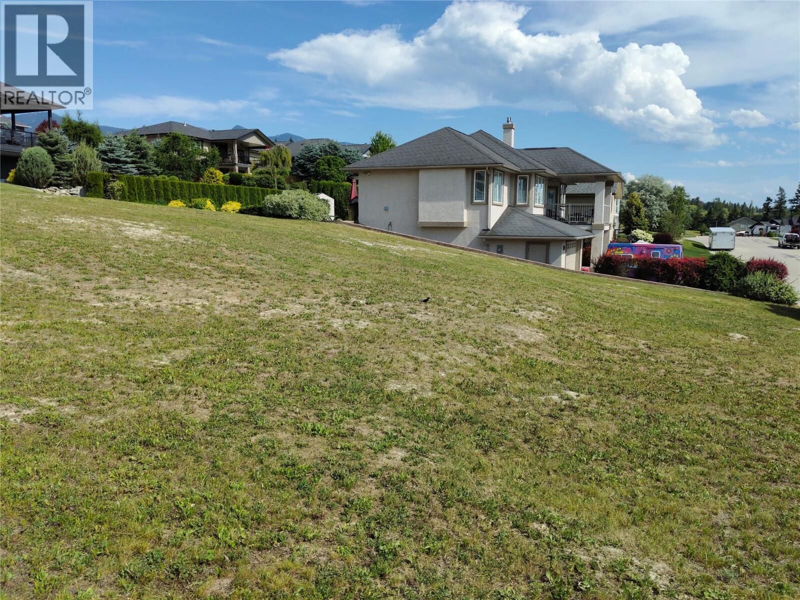 Property Photo:  1002 Selkirk Drive  BC V0B 1G3 