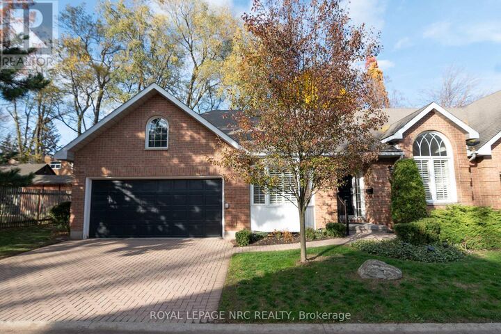 Property Photo: 4667 Portage Road 6 ON L2E 6A9