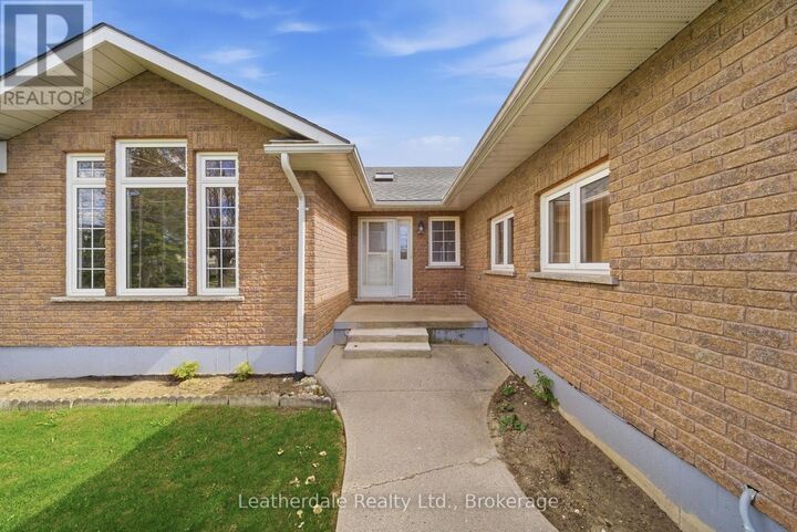 Property Photo: 3 Rosemary Road ON L3V 3P6