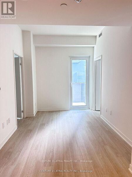 Property Photo: 500 Wilson Avenue 519 ON L5A 1W4