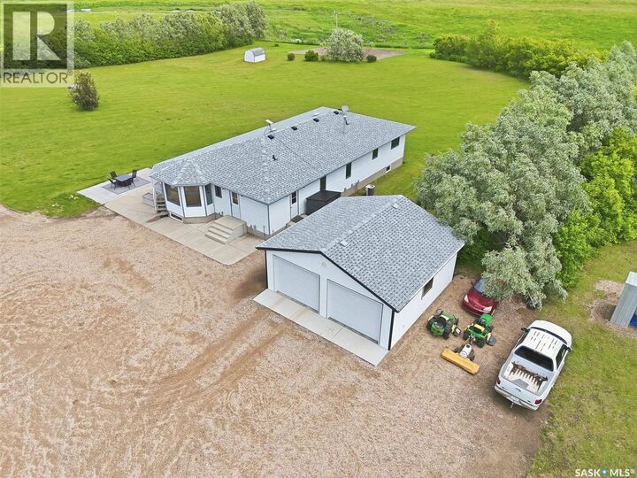 Property Photo: 17515 Highway 5 Acreage SK S7A 0A9