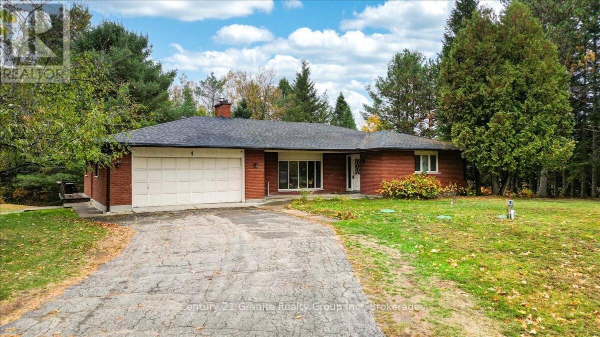 Property Photo: 4 Maxwell Settlement Road ON K0L 1C0