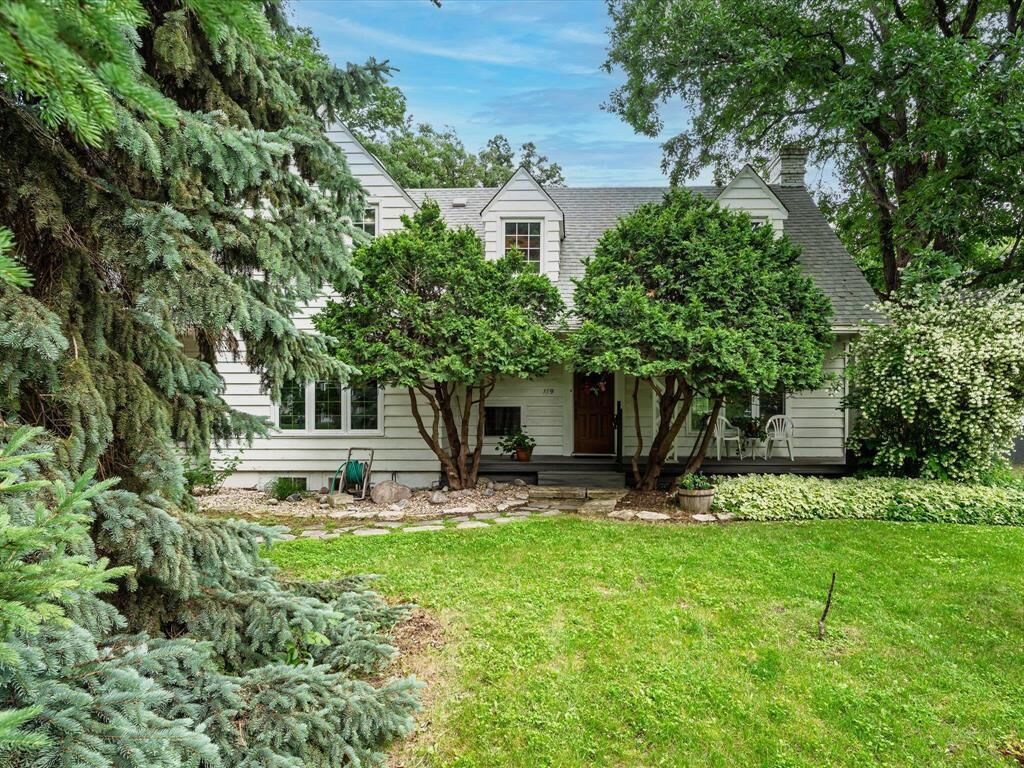 Property Photo: 119 Chataway Boulevard MB R3P 0A3