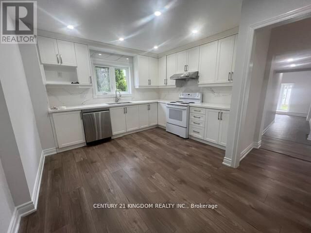 Property Photo: 132 Old Harwood Avenue ON L1T 4W4