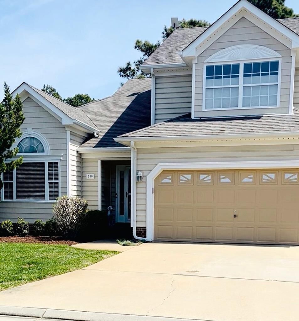 Property Photo: 200 Churchill Downs VA 23310