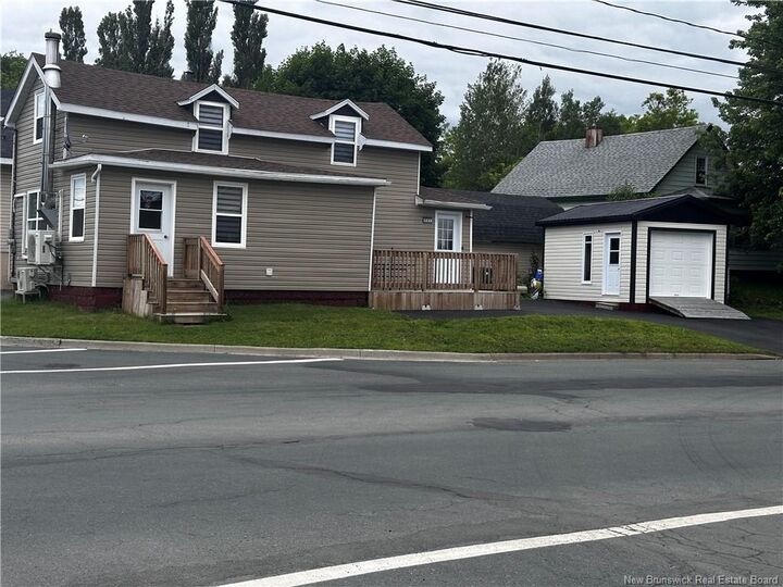 Property Photo:  901 King Avenue  NB E2A 1R9 