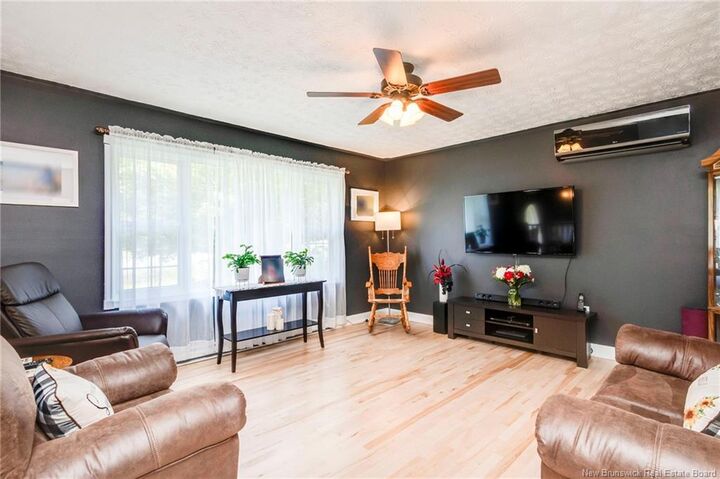 Property Photo:  9 Anna Avenue  NB E2S 1A3 