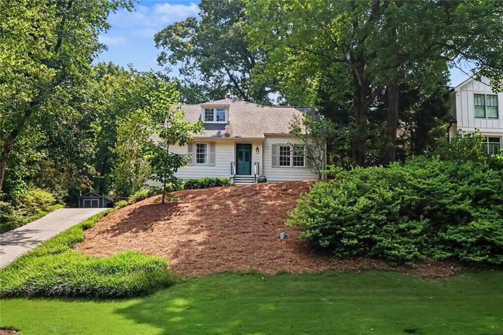 Property Photo:  3055 Skyland Drive NE  GA 30341 