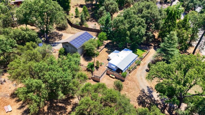 Property Photo: 39597 Evergreen Drive CA 93644