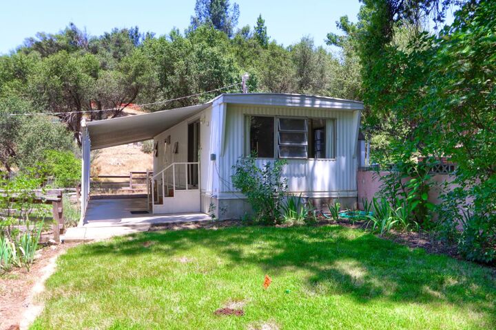 Property Photo: 39597 Evergreen Drive CA 93644
