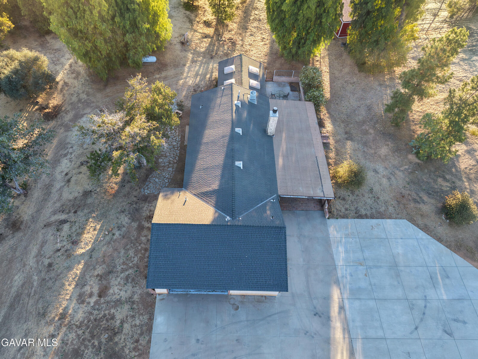 Property Photo:  33201 Barber Road  CA 91390 