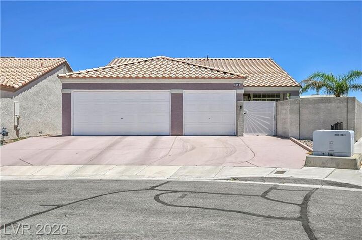 Property Photo: 850 Purple Sage Terrace NV 89015