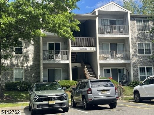 Property Photo: 237 Robertson Way NJ 07035