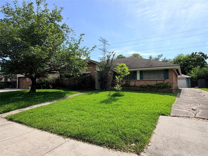 Property Photo: 9130 Bassoon Drive TX 77025