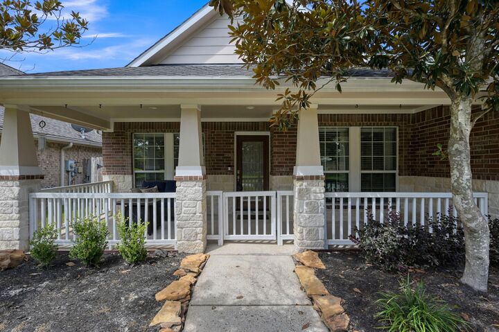 Property Photo:  14007 Albany Springs Lane  TX 77044 
