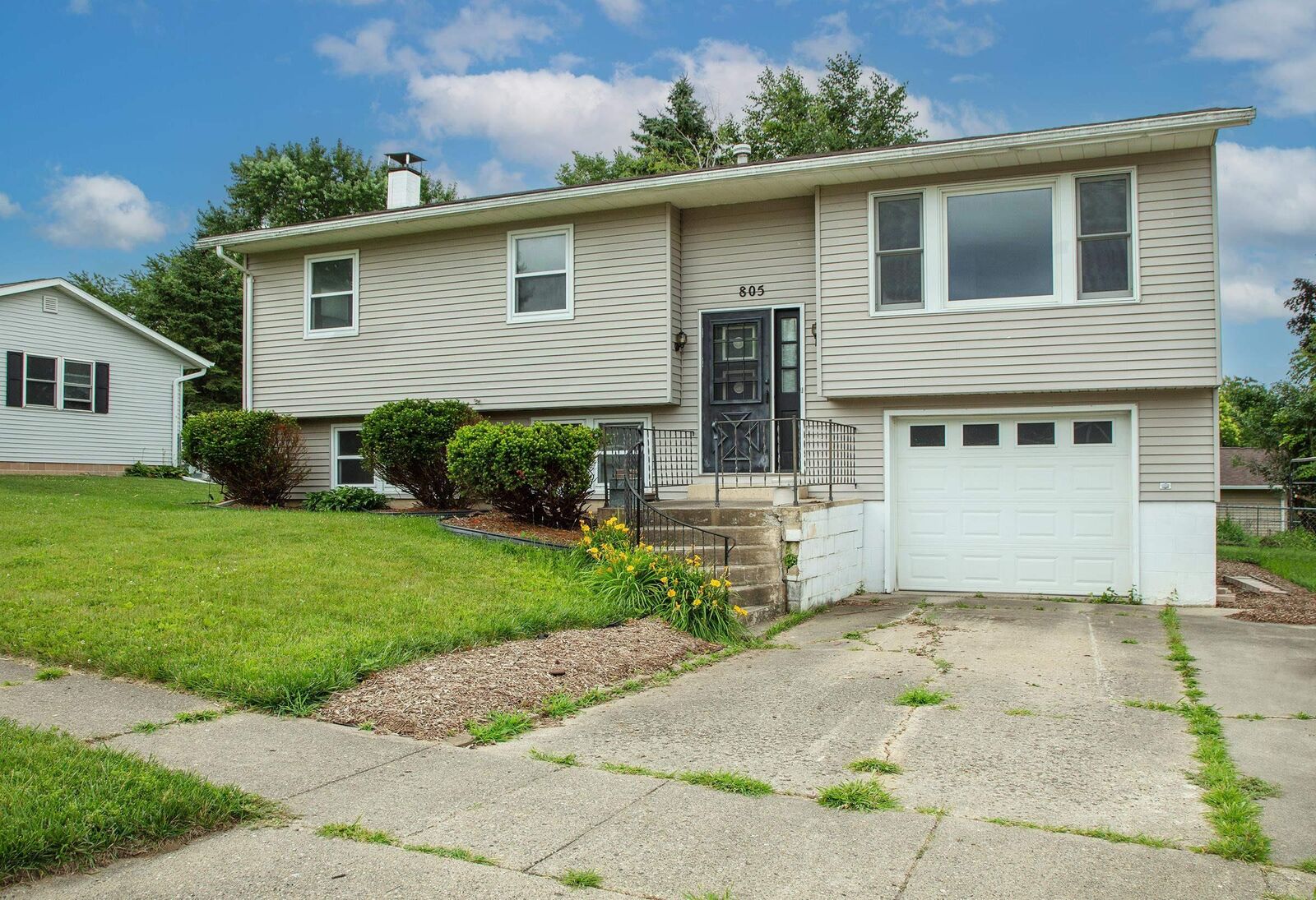 Property Photo: 805 9th Ave NW IA 50677