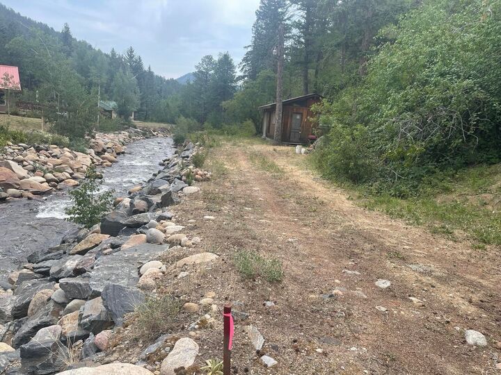 Property Photo:  509 Riverside Dr  CO 80540 