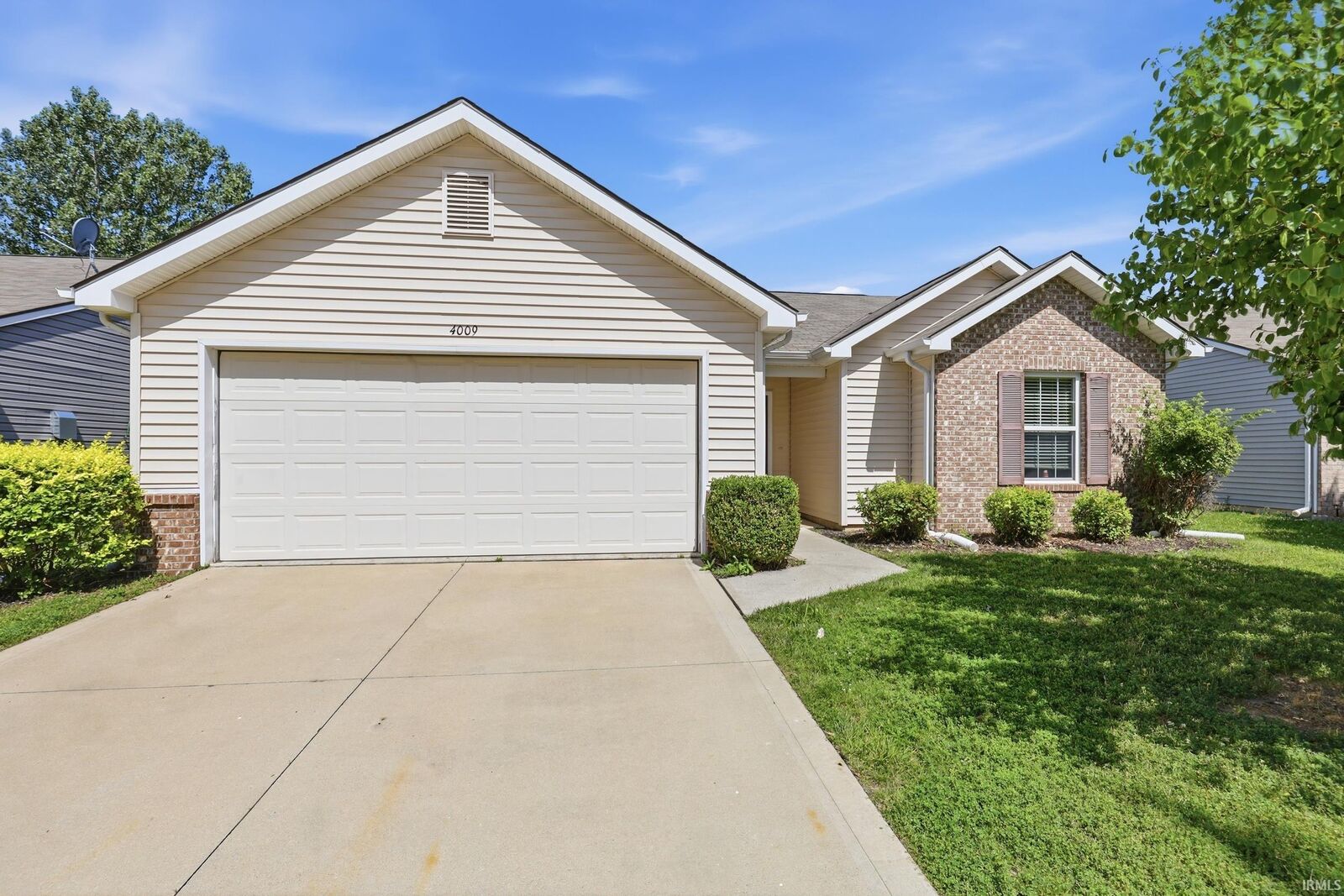 Property Photo: 4009 Nadina Cove IN 46815-5854