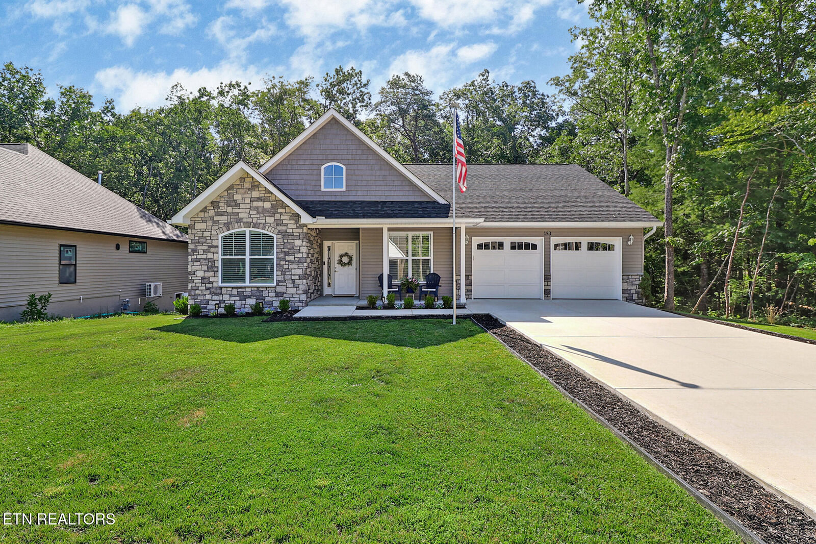 Property Photo:  153 Hawes Circle  TN 38558 
