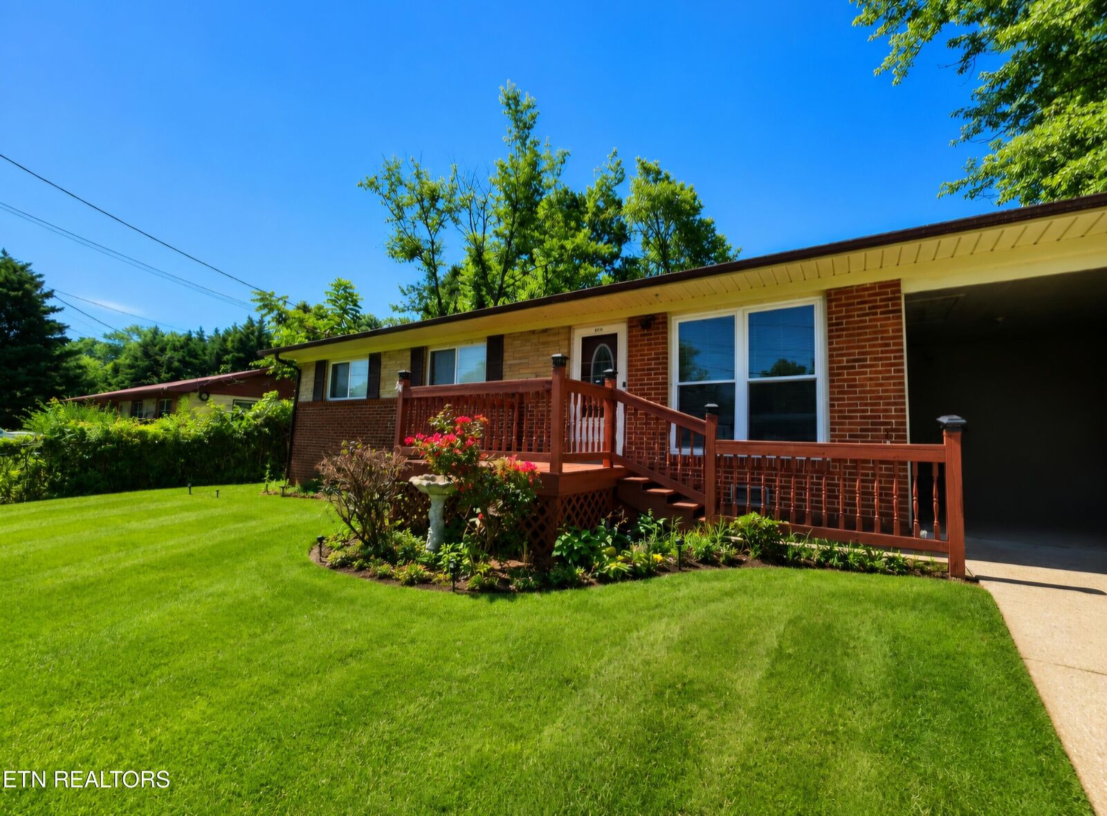 Property Photo:  1932 Eastern Ave  TN 37813 