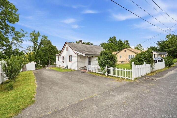 Property Photo:  7 Highland Avenue  NY 12446 