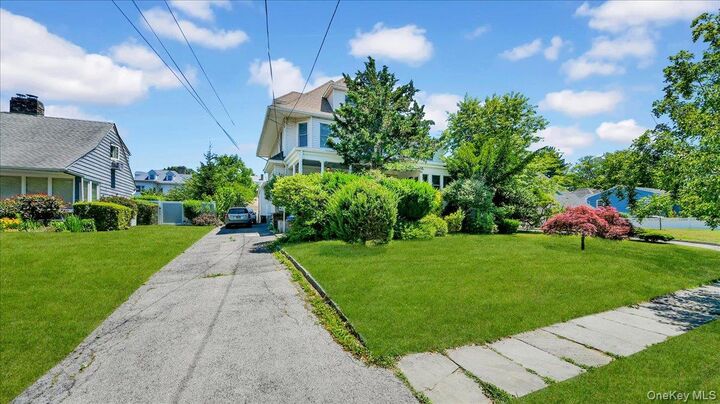 Property Photo:  228 Weyman Avenue  NY 10805 