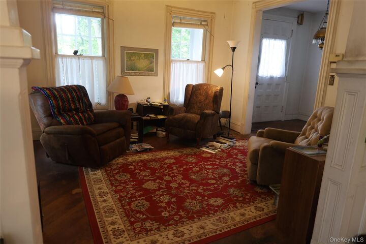 Property Photo:  32 Ferris Place  NY 10562 
