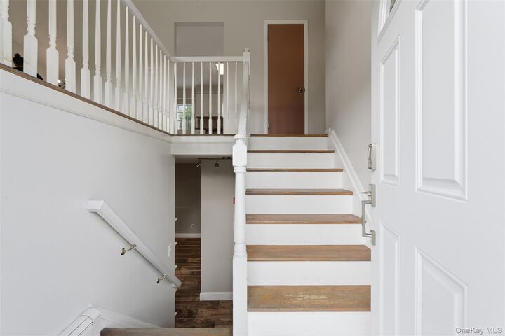 Property Photo:  11 Chandler Drive  NY 10918 