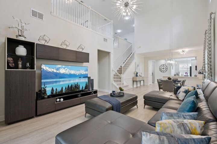Property Photo: 6349 Miramonte Drive 101 FL 32835
