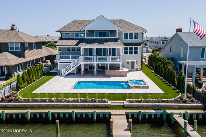 Property Photo:  275 Curtis Point Drive  NJ 08738 
