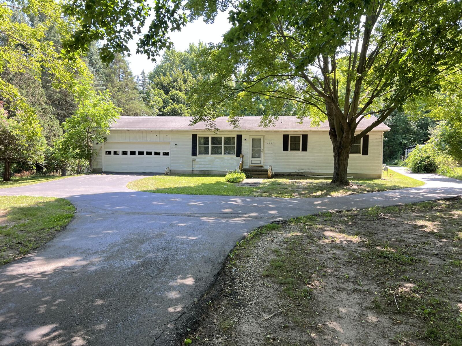 Property Photo: 7260 Childsdale Avenue NE MI 49341