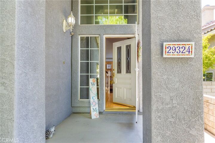 Property Photo: 29324 Begonias Lane CA 91387